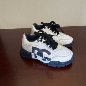 COPY - Dolce Gabbana shoes for boys. Size 26